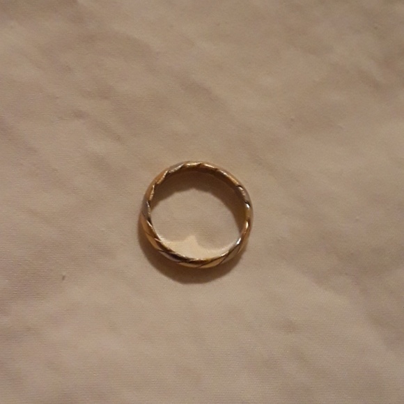 18 Karat Fine Gold Two-tone Spiral 5" band ring - Picture 2 of 6